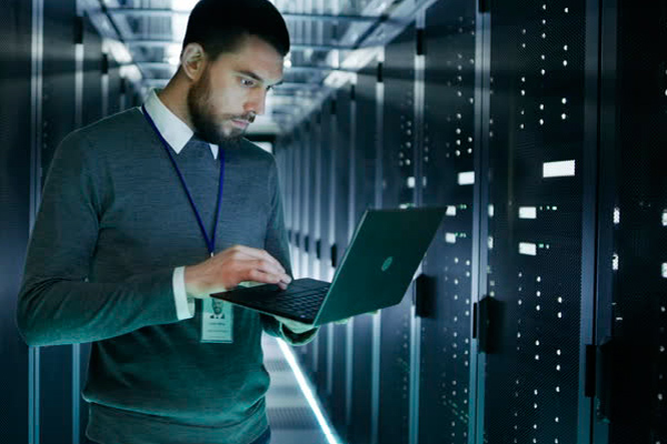 Database Administrator: cosa fa e come cambia il suo ruolo nell’era del cloud