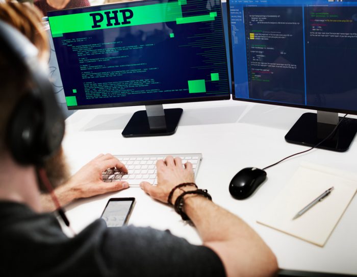 Professione PHP Developer: chi è e di cosa si occupa in azienda