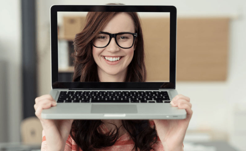 Cercare lavoro con il video CV: i vantaggi e i consigli degli esperti